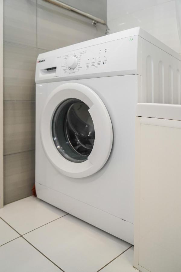 Cozy Apartment In A New Building Close To The Downtown เคียฟ ภายนอก รูปภาพ